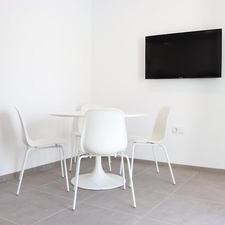 V&C Apartamentos Кониль-де-ла-Фронтера Экстерьер фото