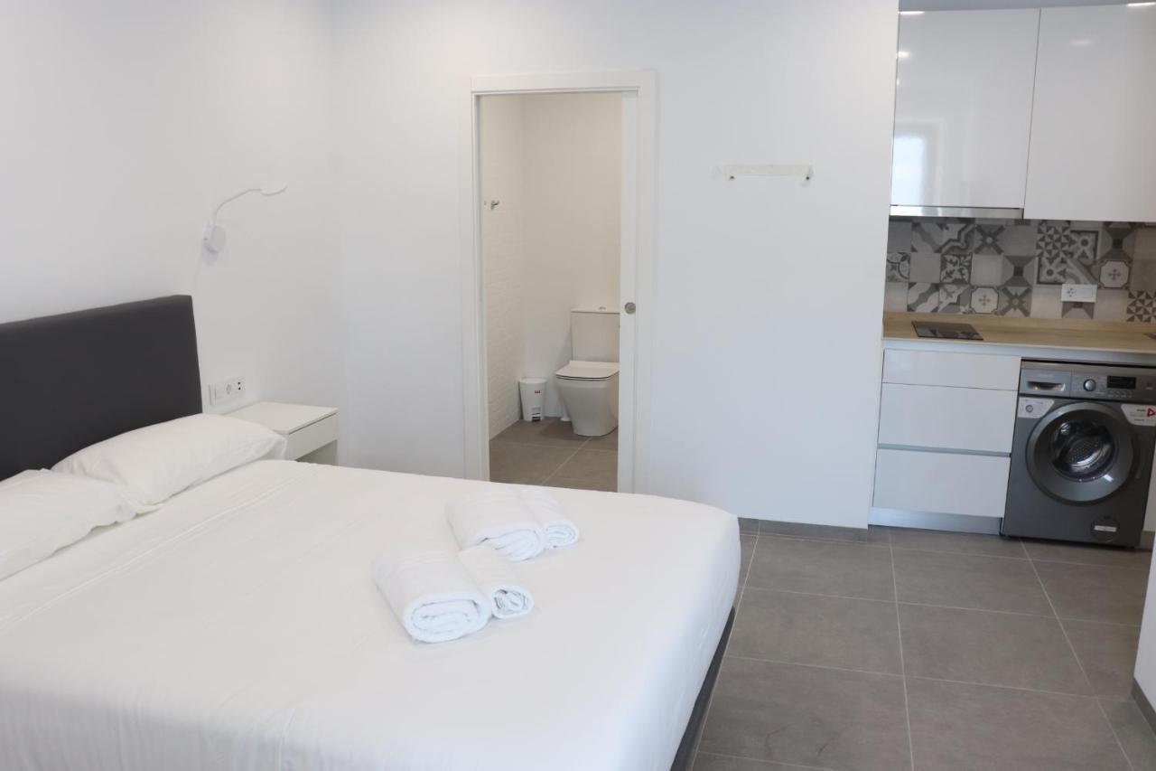 V&C Apartamentos Кониль-де-ла-Фронтера Экстерьер фото