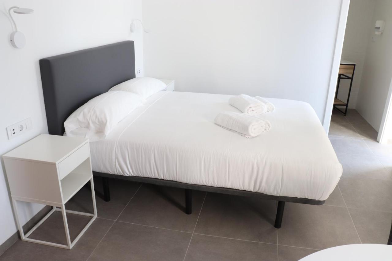 V&C Apartamentos Кониль-де-ла-Фронтера Экстерьер фото