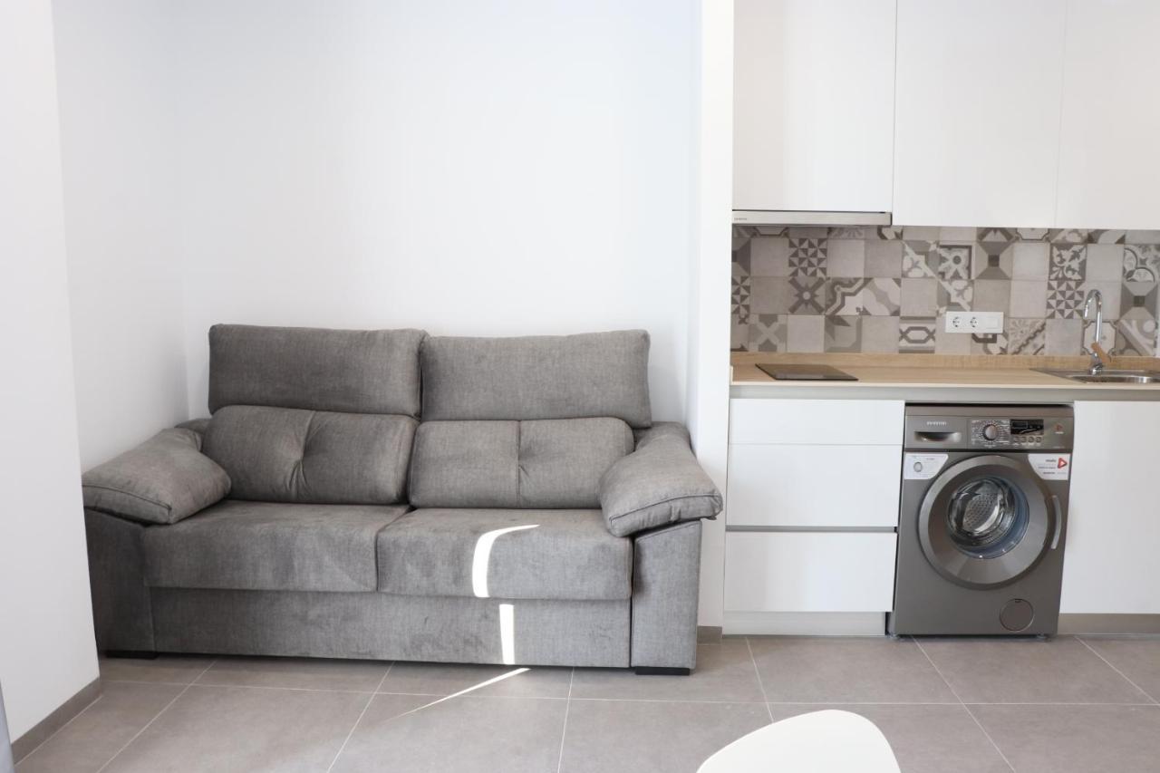 V&C Apartamentos Кониль-де-ла-Фронтера Экстерьер фото