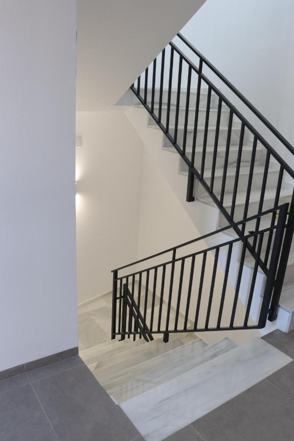 V&C Apartamentos Кониль-де-ла-Фронтера Экстерьер фото