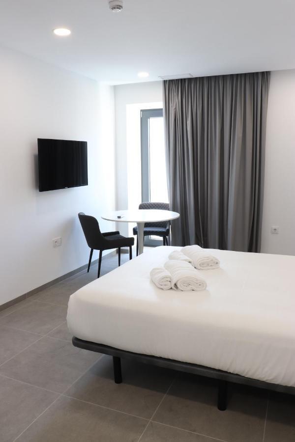 V&C Apartamentos Кониль-де-ла-Фронтера Экстерьер фото