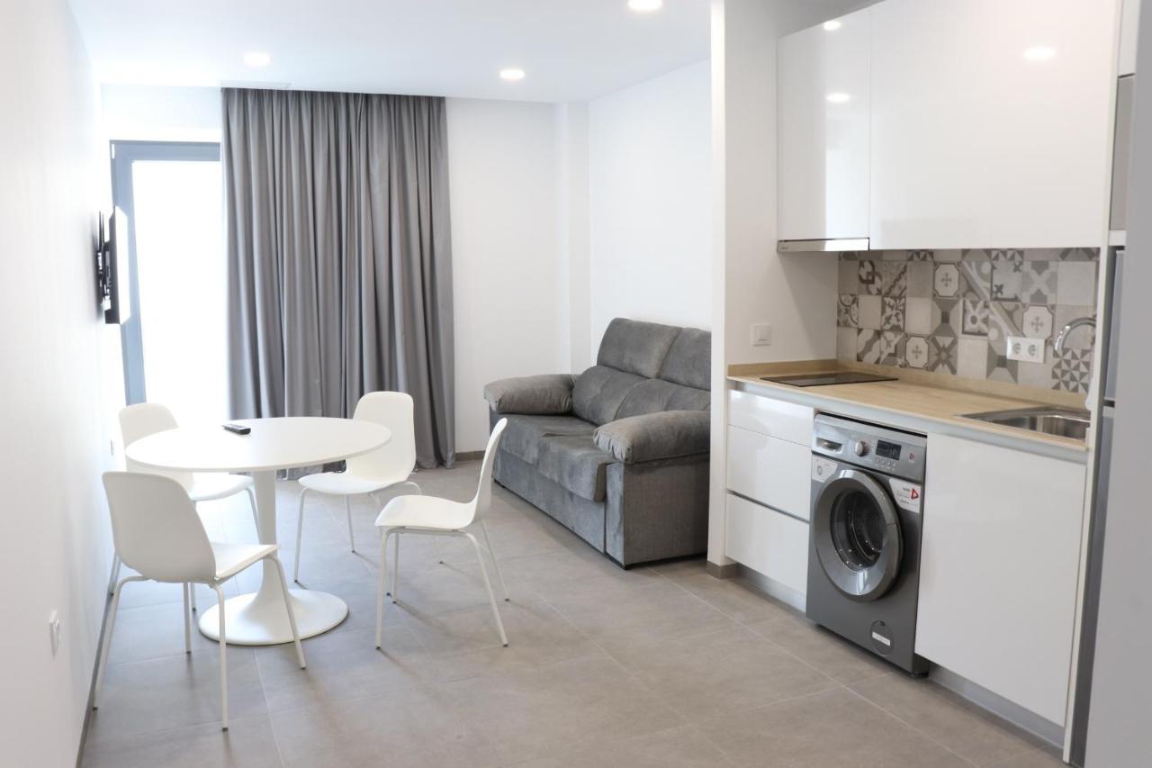 V&C Apartamentos Кониль-де-ла-Фронтера Экстерьер фото